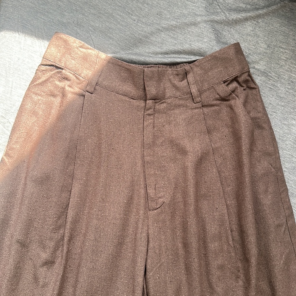 💥LAST CHANCE💥 NWT Laude the Label Hepburn Pleated Trouser Pant - Morel Silk Noil - Picture 10 of 17